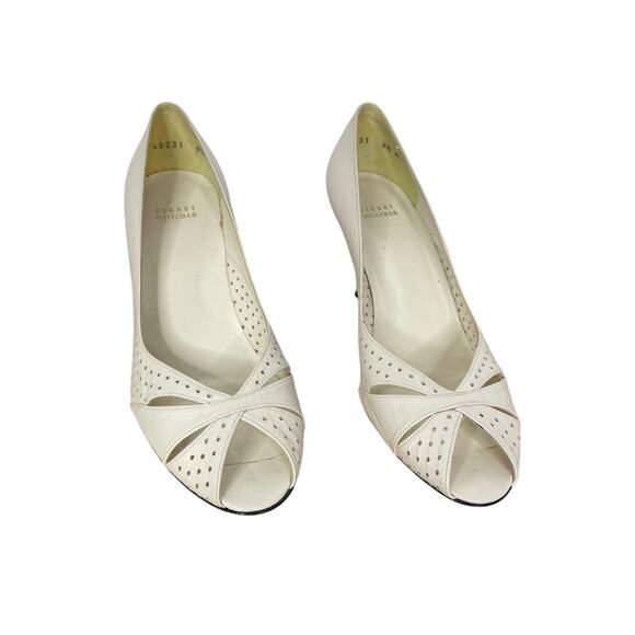 Stuart Weitzman Piccerelli White Perforated Peep Toe vintage Pumps 9.5 - Picture 1 of 8